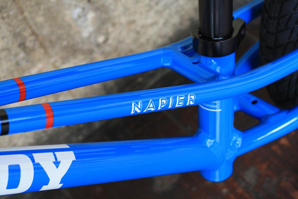 Hoy napier balance store bike